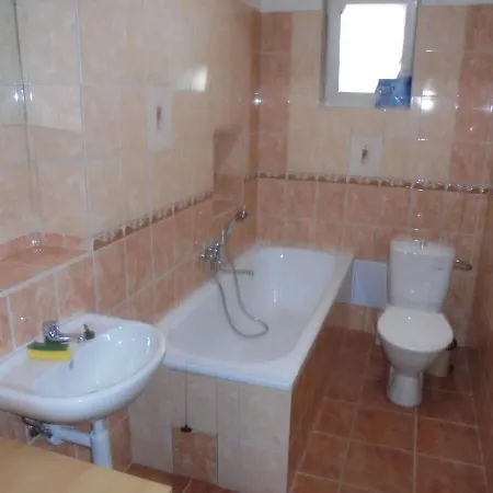 Ubytovani Apartman U Langru Lägenhet